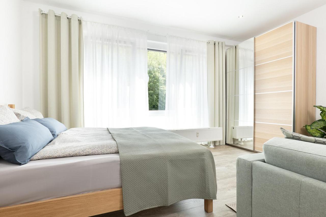 Apart4Me Scandi Apartment Geislingen Zentral Mit Parkplatz Geislingen an der Steige Exterior foto