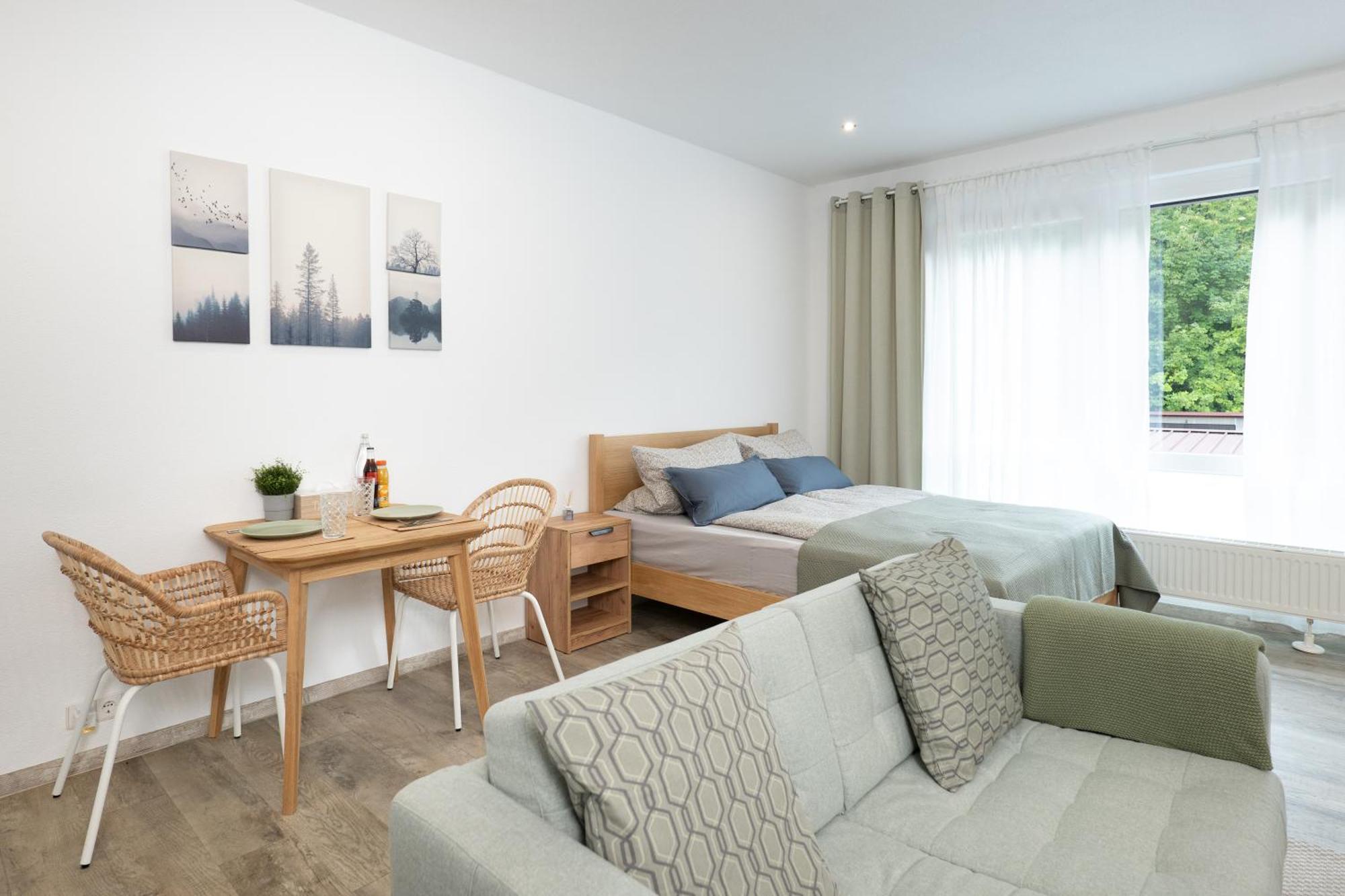 Apart4Me Scandi Apartment Geislingen Zentral Mit Parkplatz Geislingen an der Steige Exterior foto